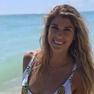 Meet your Posher, Briana